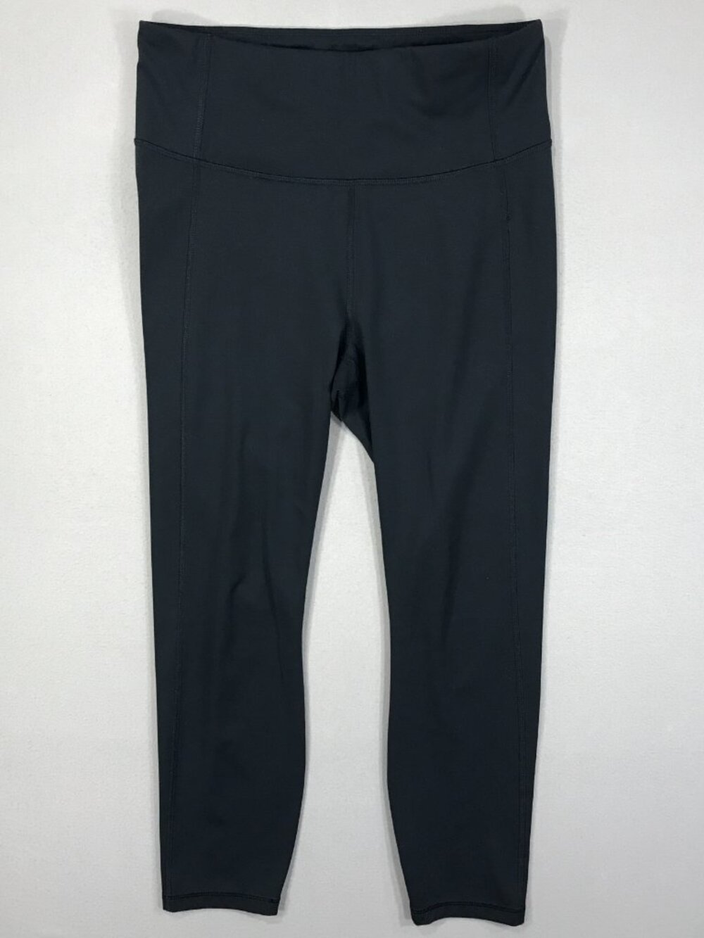 All In Motion Leggings Women's Large Black Pull On Pants Capri Pocket Activewear